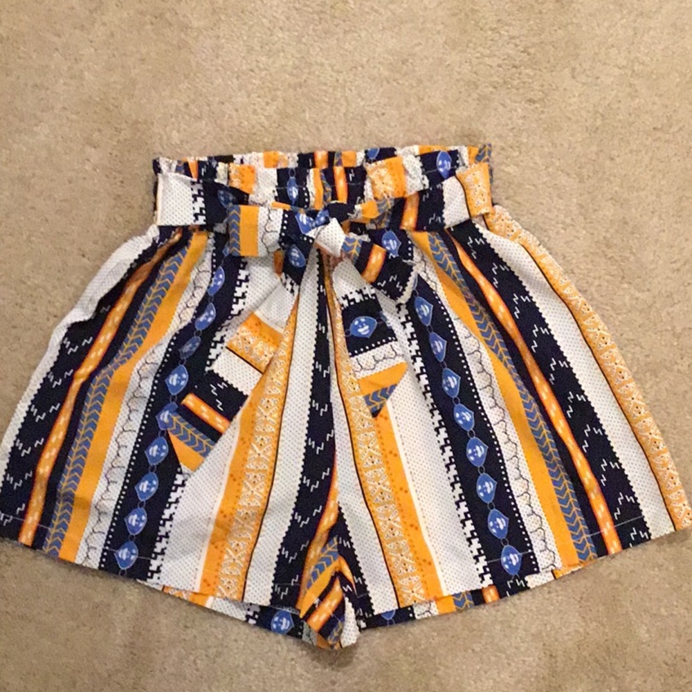 Multi color shorts soft polyester